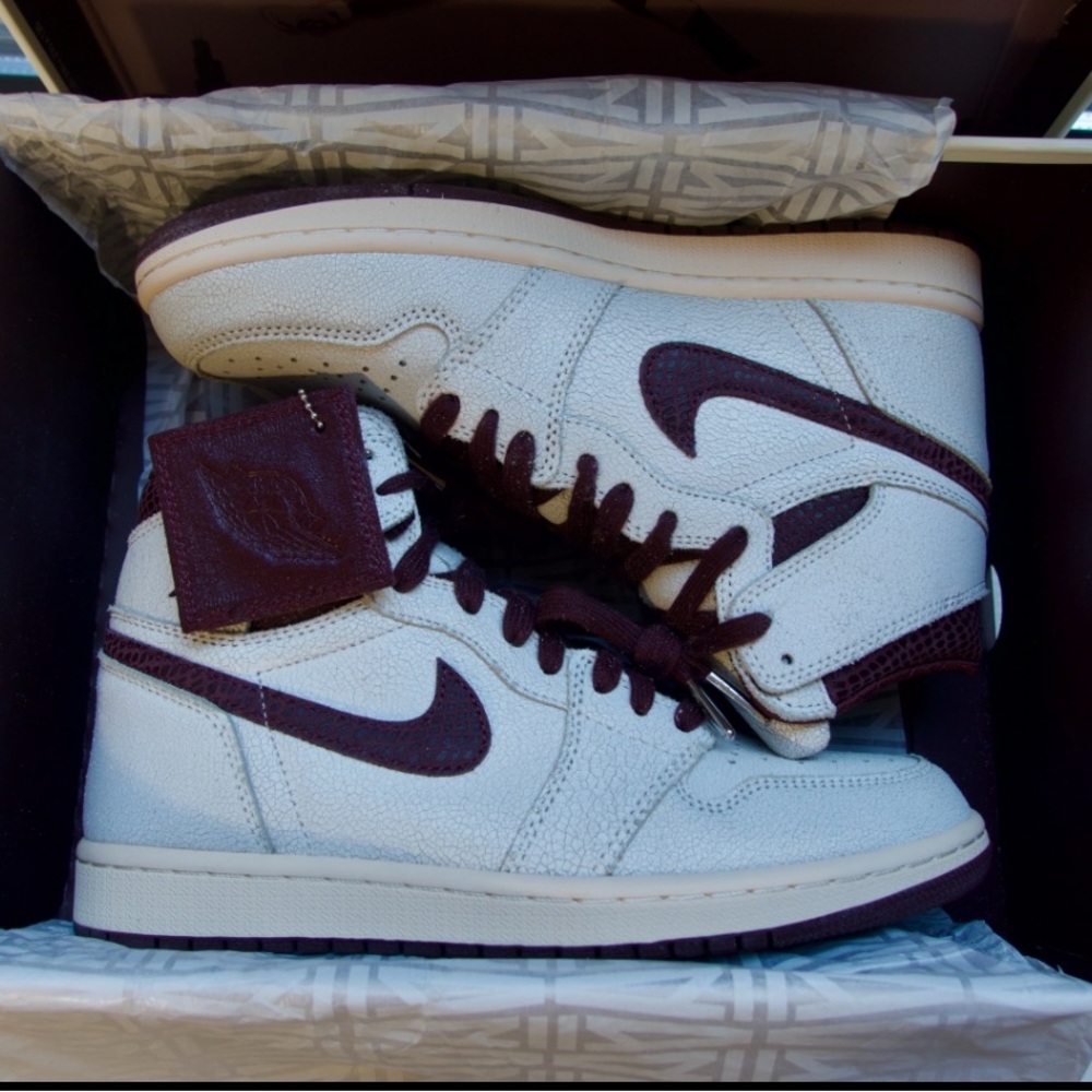 Air Jordan 1 Box